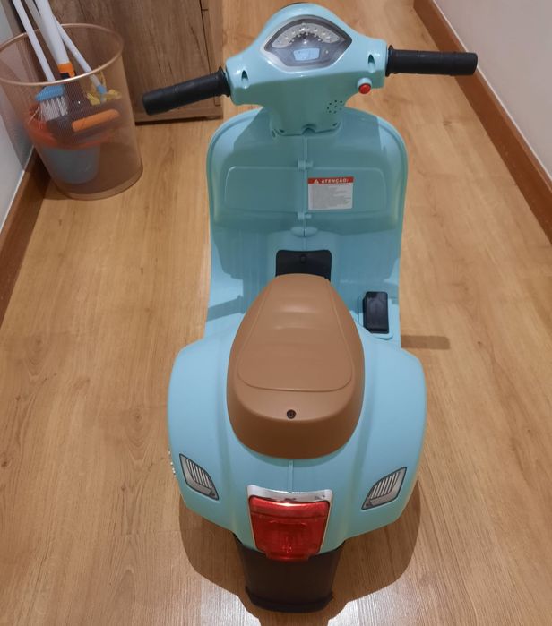 Mota elétrica a minha primeira vespa