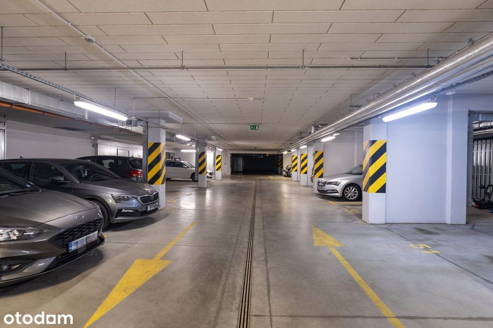 Urokliwy 3 pokojowy apartament na Wojskowej 7