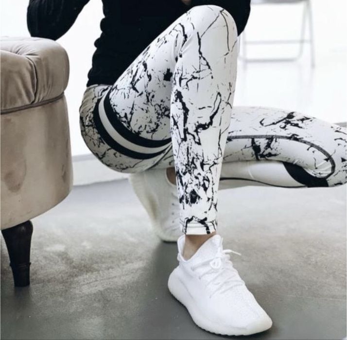 Кросівки adidas