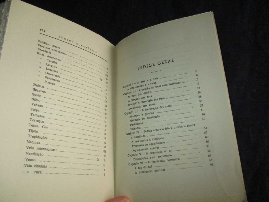 Livro A Nossa Casa Higiene do Lar 1949