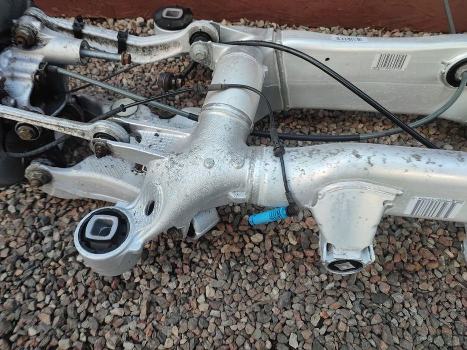 bmw e64 / e63 / e63lci / e64lci oryginalny kompletny wózek tył / bel