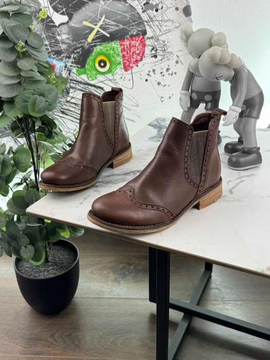 Зимові ботінки шкіряні Clarks 37 розмір Е15855
