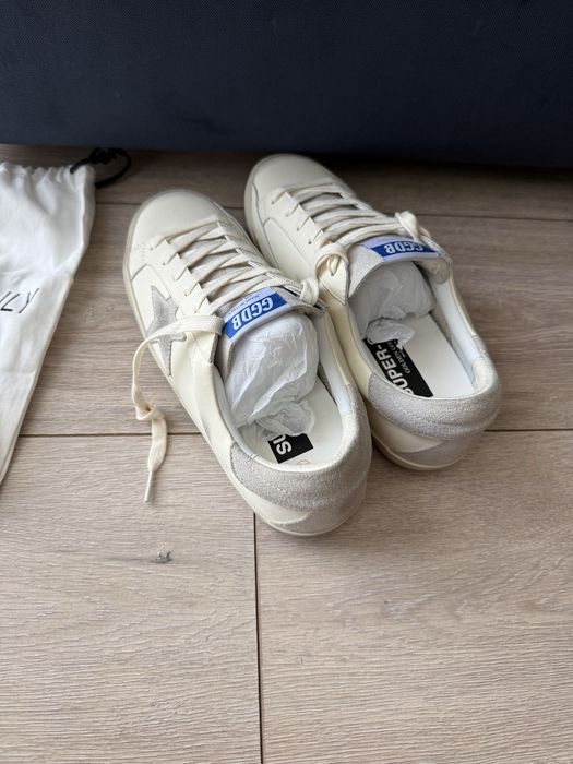 Golden goose super-star