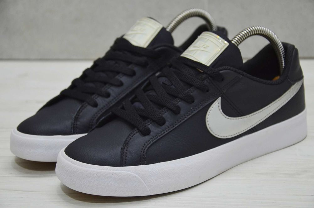 Nike Court Royale AC . Шкіряні кросівки