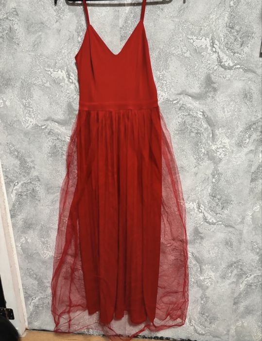 Sukienka dlugie czerwone