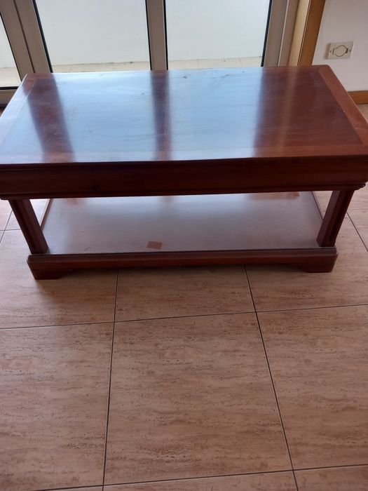Mesa de centro cerejeira