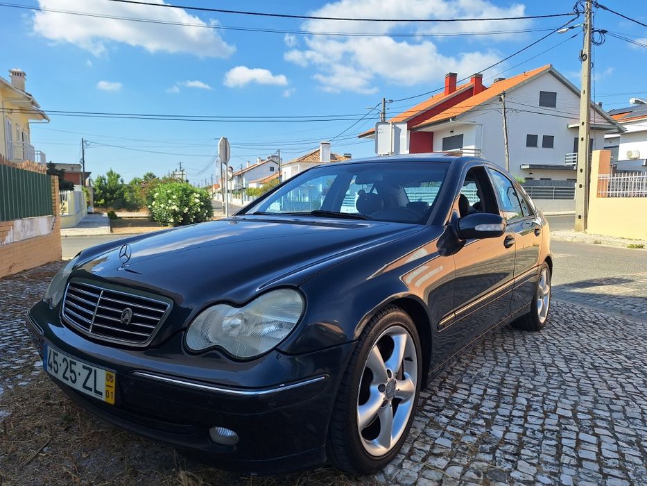 Mercedes-Benz C 220 — fotografia 2
