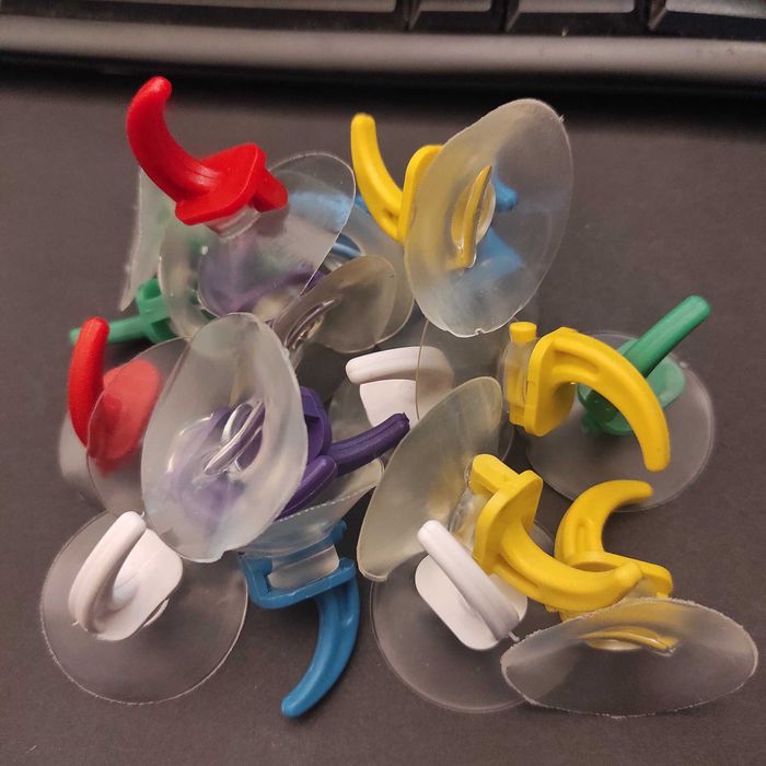 гачок з присоскою(4см) 18шт. для кухні; вани; тощо