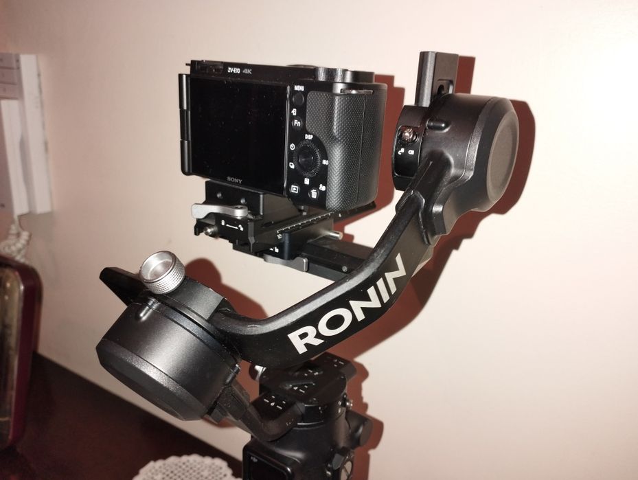 Kit Completo Criação de Conteúdo — Sony ZV-E10 + Gimbal DJI + Drone + Micros + Tripé