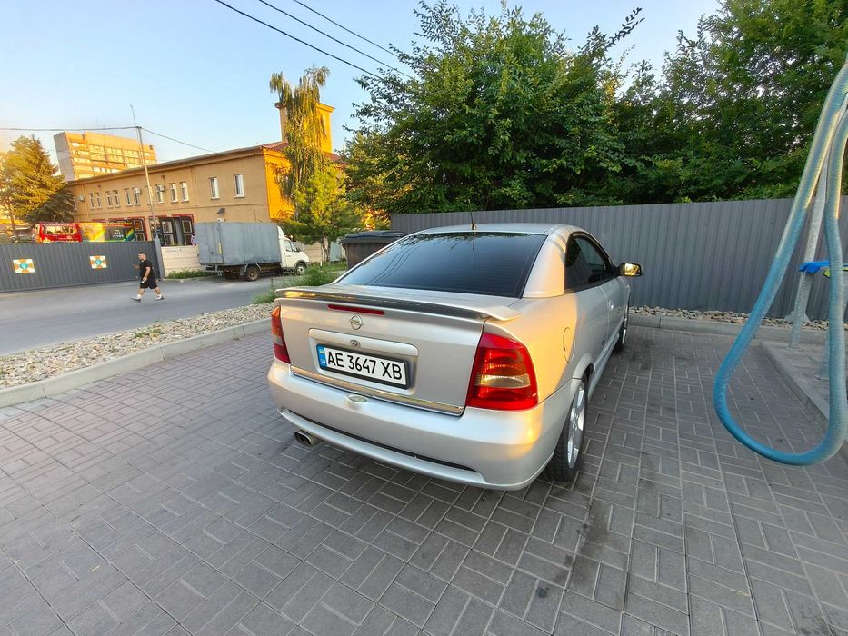 Opel Astra Bertone