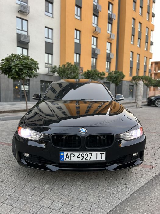 BMW 3 F30 2013 2.0 Бензин Автомат 189000 км