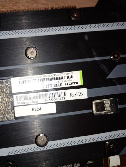 Radeon R9 390 nitro 8gb