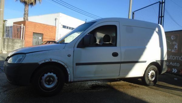Para Peças Opel Combo Caixa/Combi