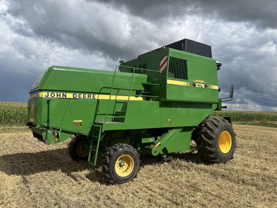 Свіжий комбайн John Deere 1075 в максимальній комплектації