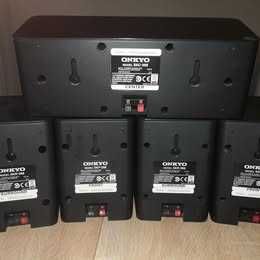 Amplituner kina domowego Onkyo HT-S3910 z kolumnami