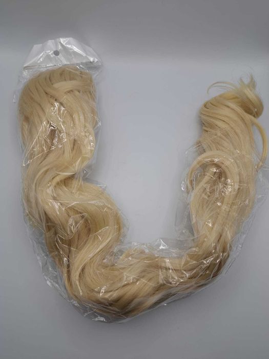 Kucyk doczepiany syntetyczny treska 60cm blond