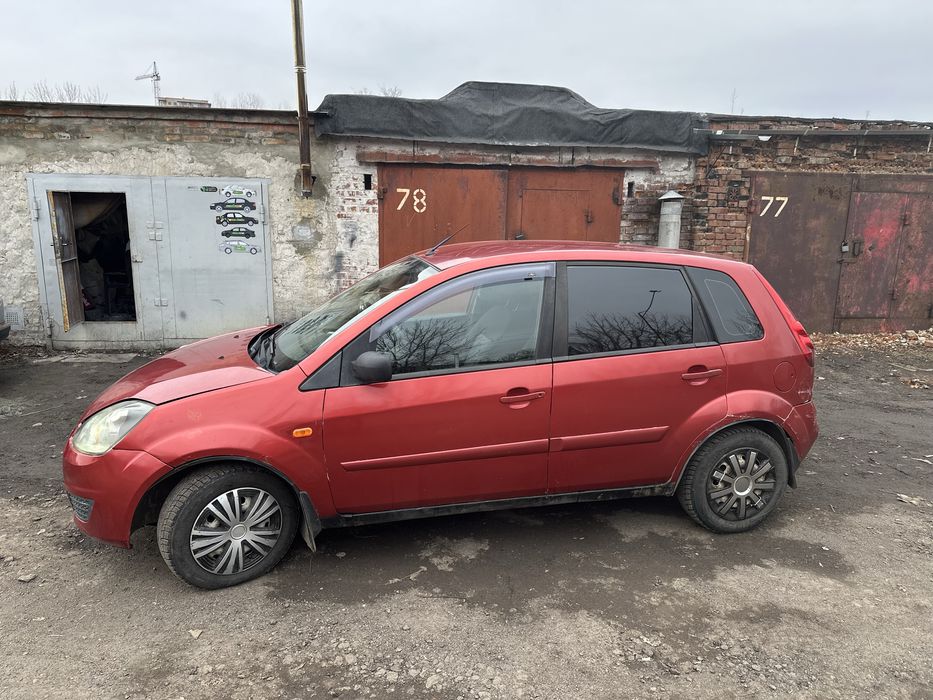 Форд фієста Газ-4