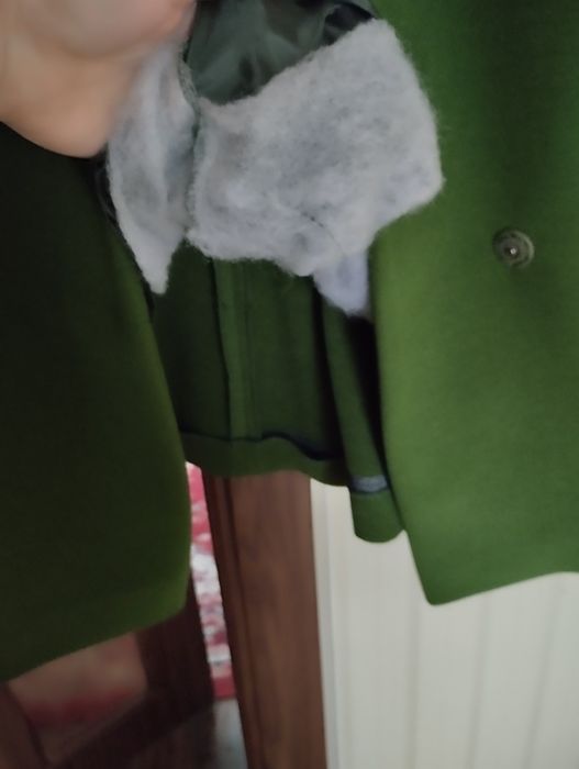 Жіноче пальто 48 розміру