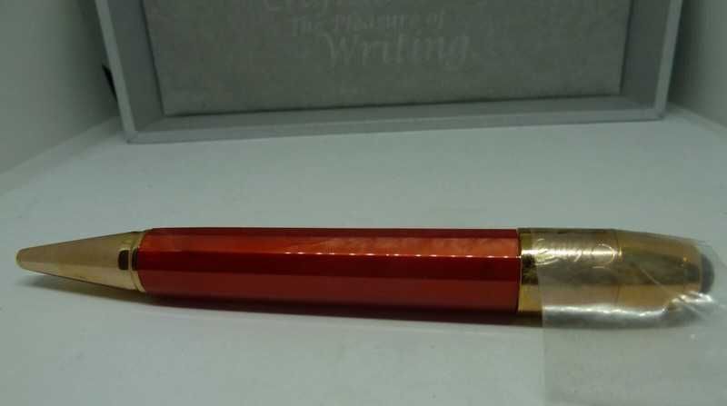 Caneta nova Omas Milady Coral Garnet - SALDO