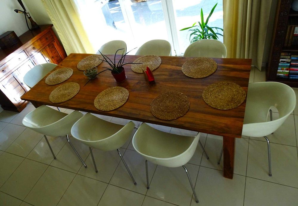 Stół kolonialny / indyjski + 8 krzeseł w bdb. stanie