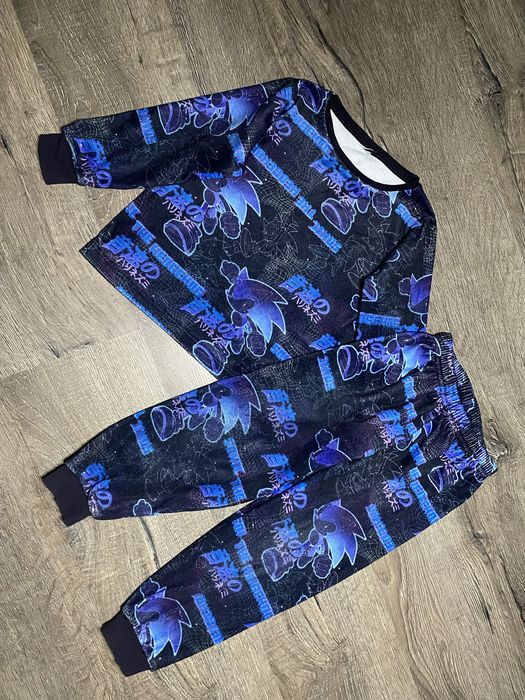 Сонік велюрова піжама хлопчику 5-6р.комплект кофта-штани для дому