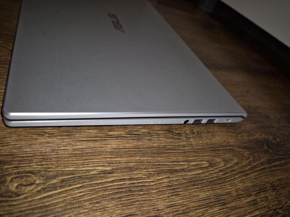 Laptop Aus X515E