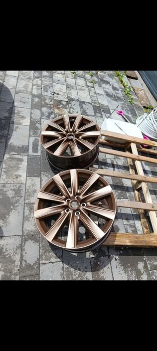 Renowacja felg stalowych i aluminiowych malowanie proszkowe