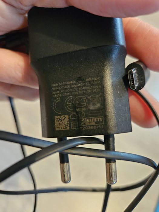 Ładowarka Nokia nowa