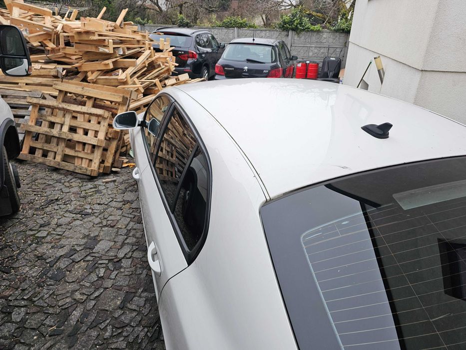 Sprzedam Skodę SuperB