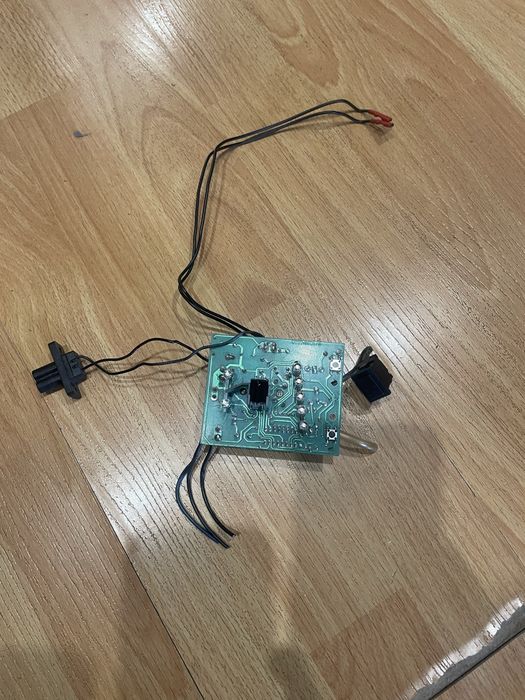 Запчастини на пелесос Zelmer на запчастини