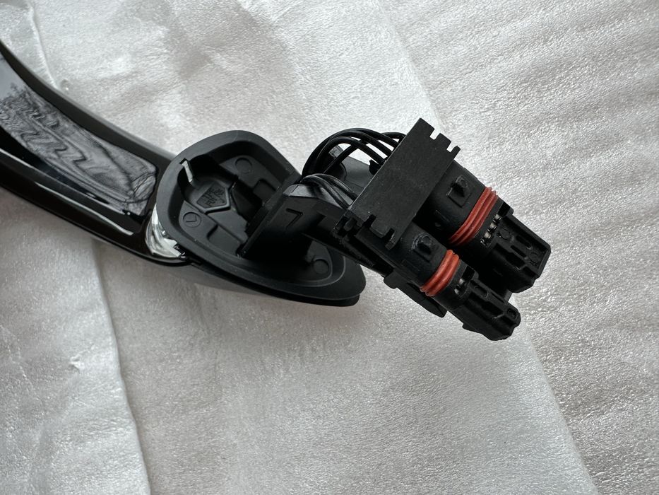 Наружные дверные ручки BMW 5/6/7 F-SERIES (F07/F10/F11/F06/F12/F01)