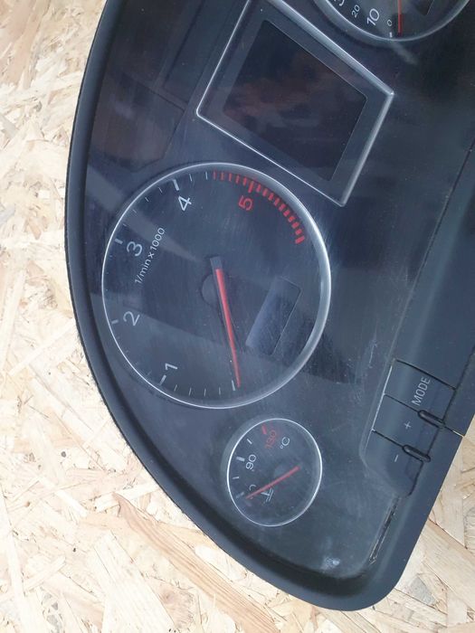 Zegary liczniki Audi a4 b6 1.9 tdi 130km europejskie sprawne
