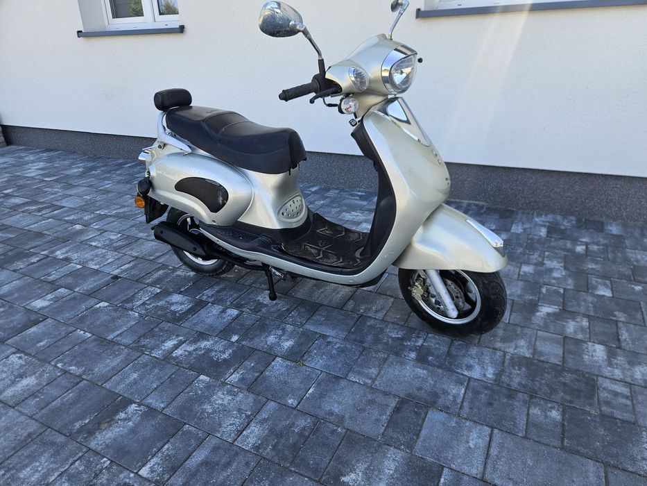 Skuter Romet Motors 50cm poj 4T, nowy  gaznik i akumulator, transport