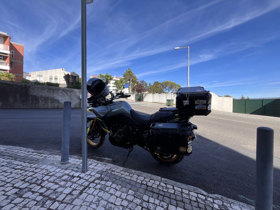 Suzuki V-Strom 800 DE