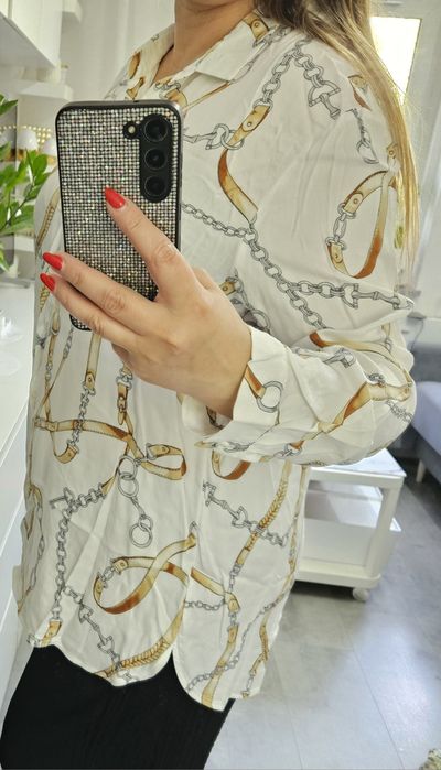 Biała bluzka koszula łańcuchy wiskoza Salko XL- XXL

Niewielka wada za