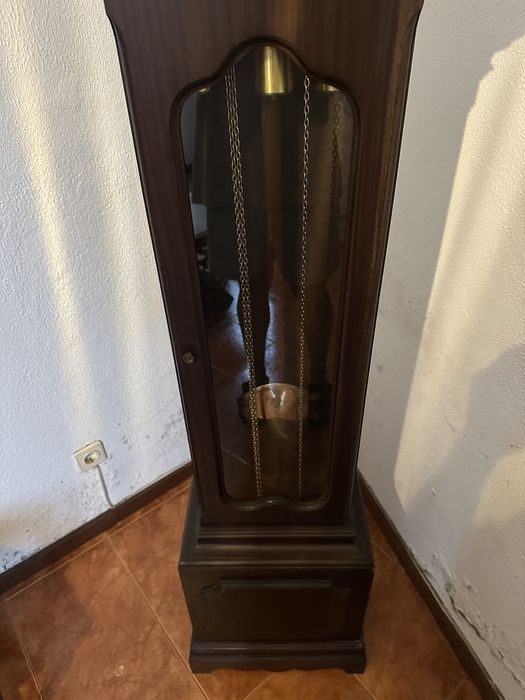 Relógio de Pé Antigo 2M