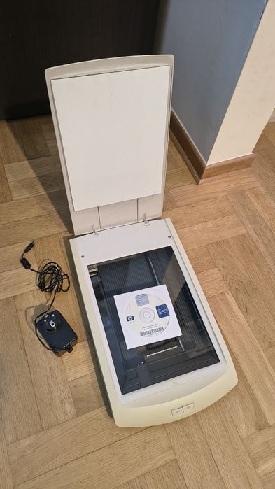 Skaner H P Scanjet 2200c