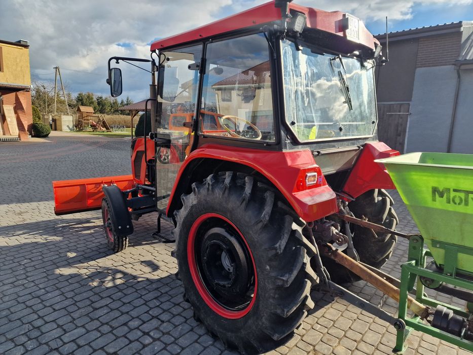 Ursus c-360 3p nowy model i pług do śniegu hydrauliczny
