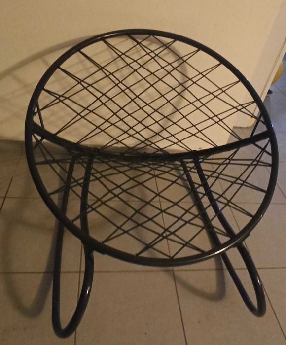 Cadeira de elásticos, tipo baloiço