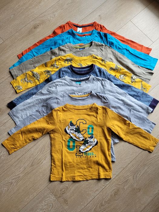 8 szt bluzek chłopięcych z długim rękawem 98-104