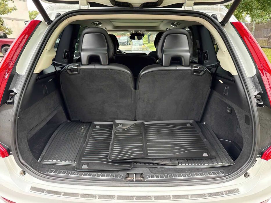 Volvo XC90 T6 Inscription      2021