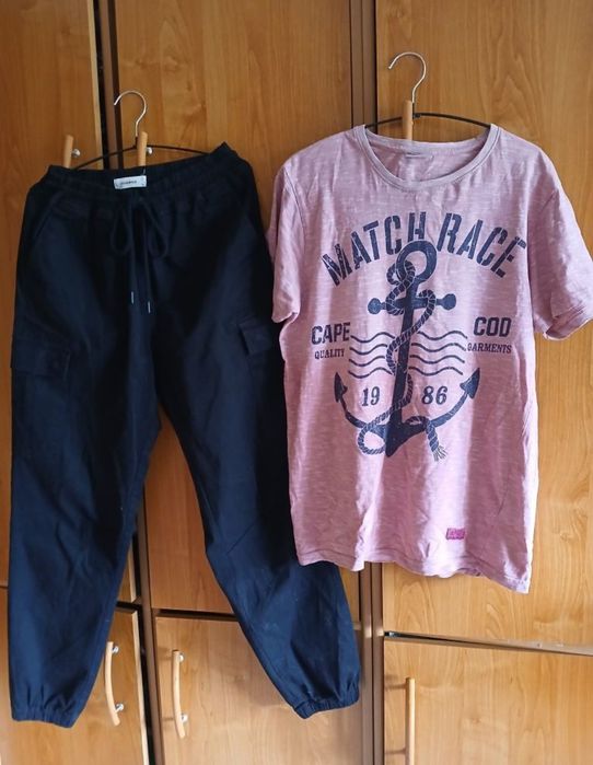 Reserved nowe spodnie bojówki grubsze Gratis tshirt r. M od 13l wzwyż