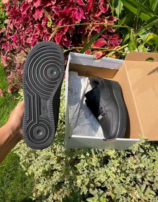 Nike_Air_Force_1_Czarny 36