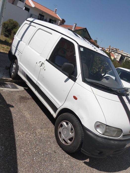 Vendo nissan vanttte