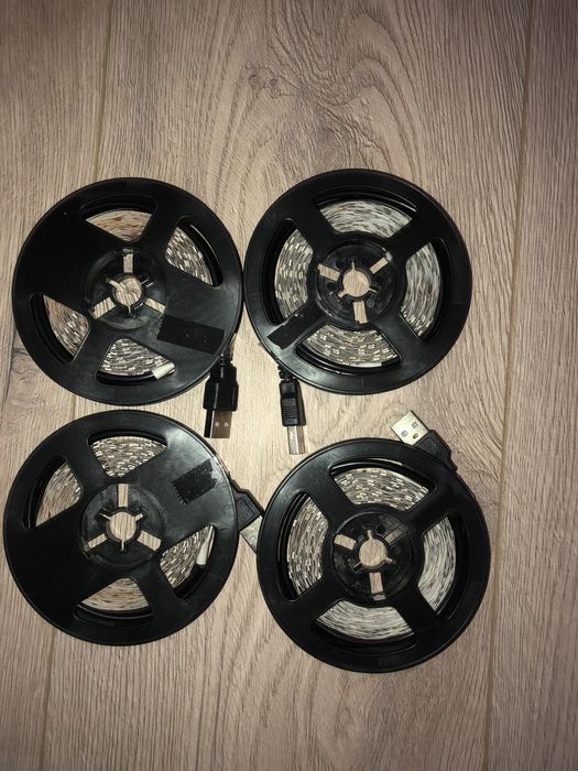 Белая светодиодная лента 5 метров (5 вольт) работает от usb