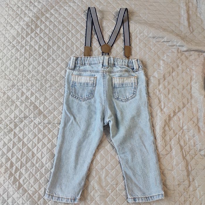 Roczek Zestaw elegancki spodnie jeansowe na szelkach i koszulobody