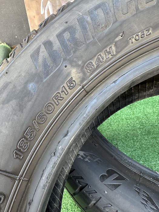 Шины б/у 185/60 R15 Bridgestone Turanza летние пара.
