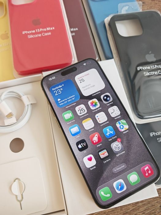 iPhone 15 Pro Max 6.7" 256GB Natural Titanium Aceito Retomas