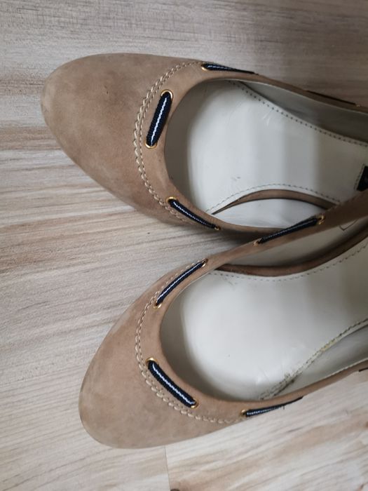 Czółenka Tommy Hilfiger 38 skóra naturalna