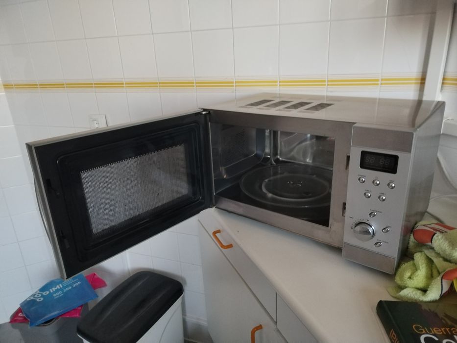 Micro-ondas Tróia